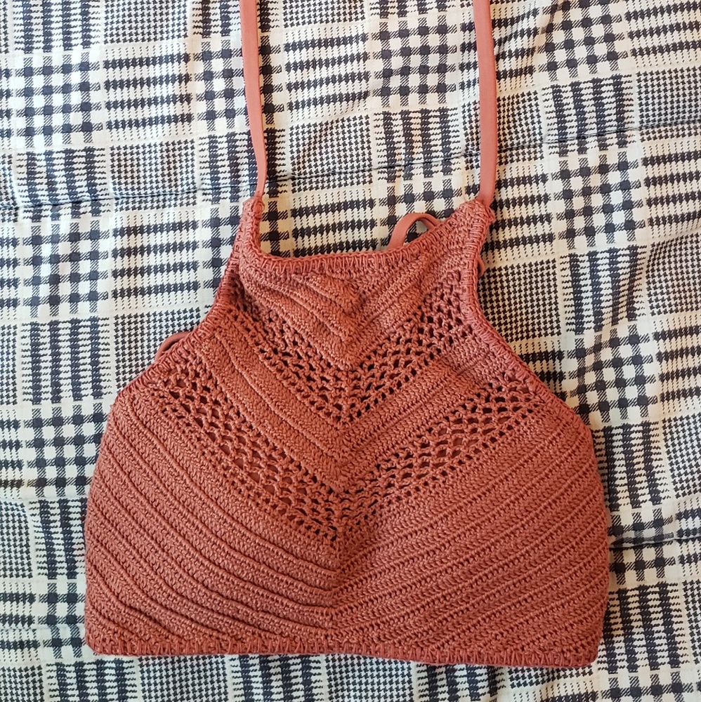 Bathing suit / crop top